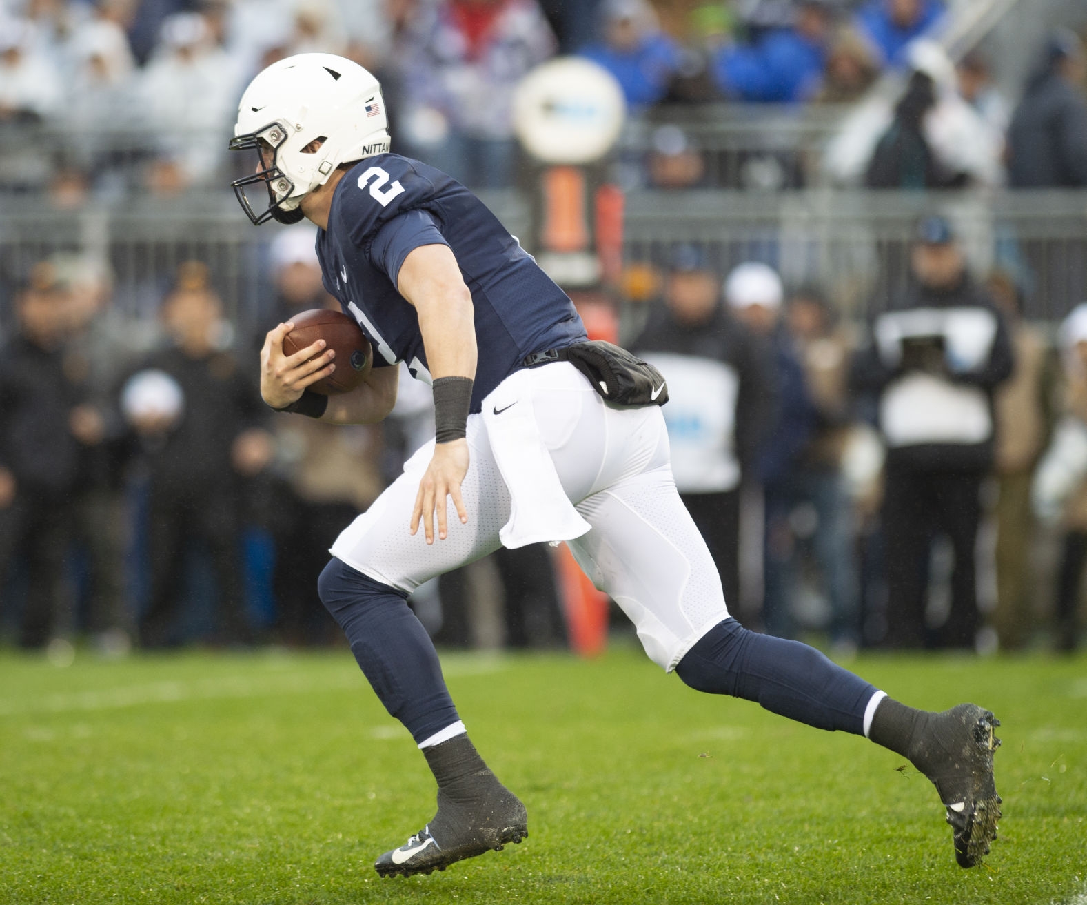 Iowa, Tommy Stevens (2)